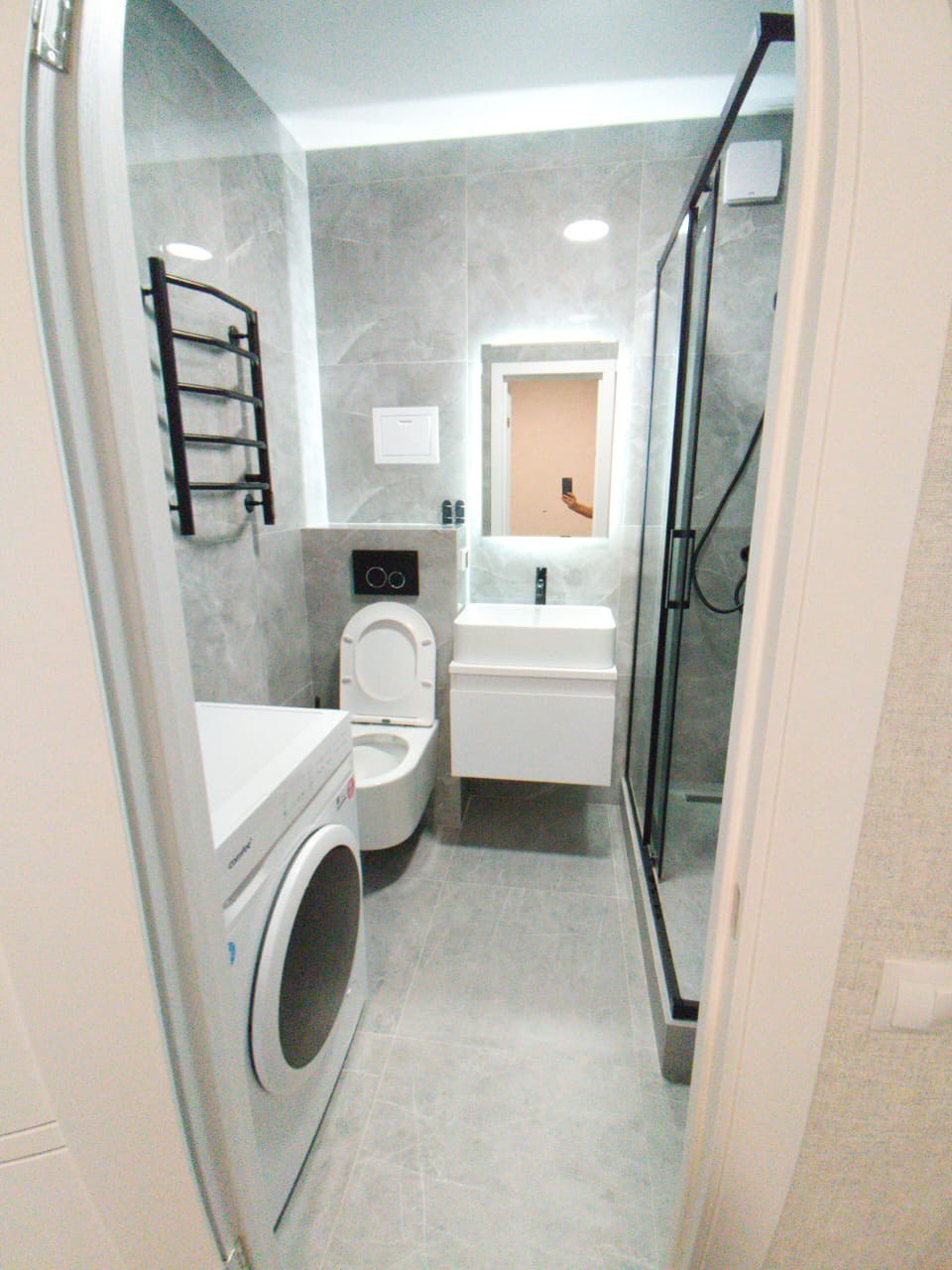 Ванная комната (д. Царево ул. П. Гаврилова д. 2). Ремонт санузла, туалета, ванной под ключ в Казани. Укладка плитки