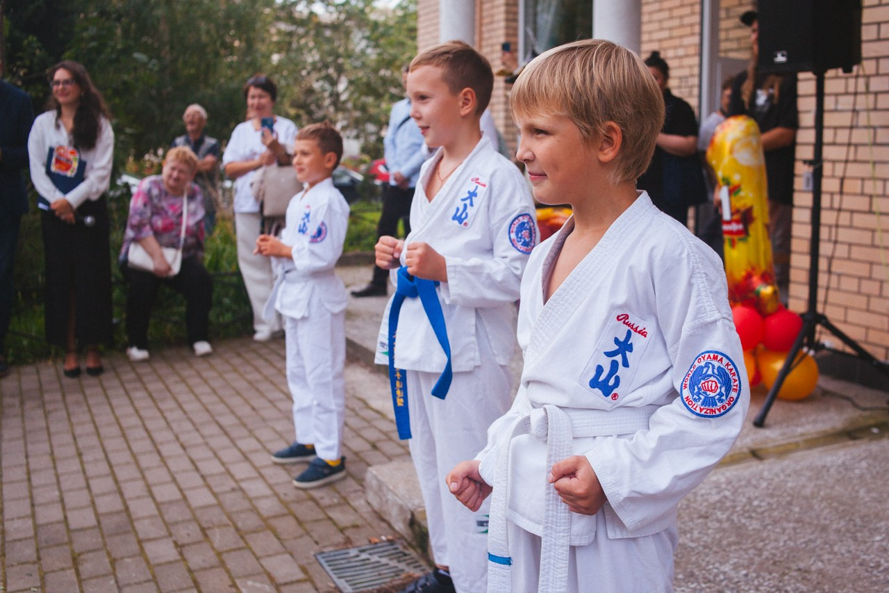 1 сентября в «Квадратике». Семейный фотограф во Всеволожске и Санкт-Петербурге Юлия Капустина