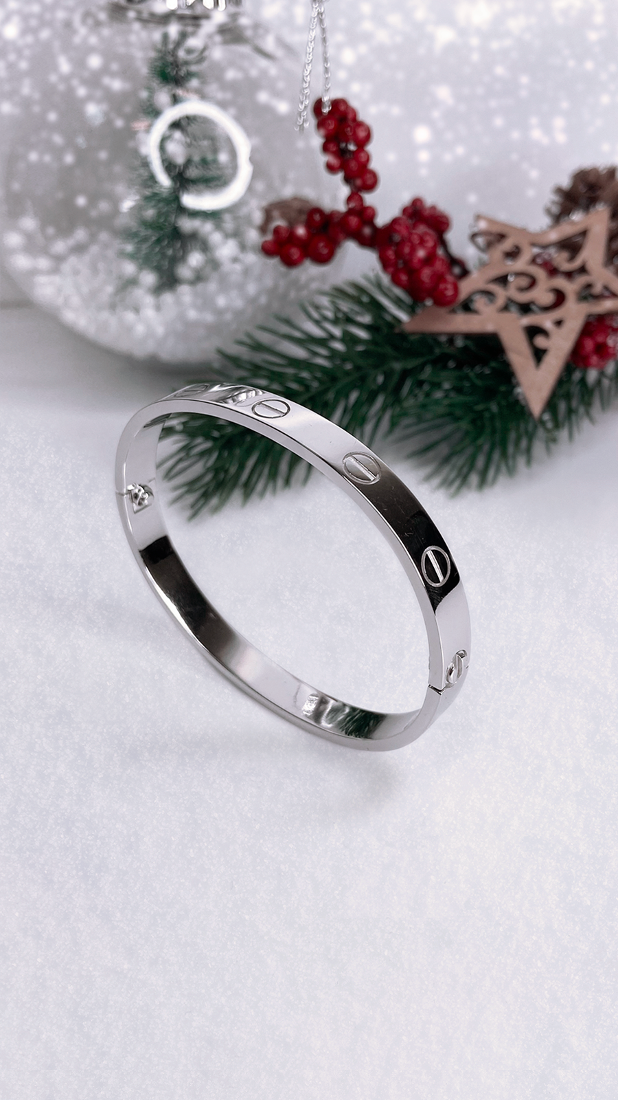 Браслет винтики из белого золота.