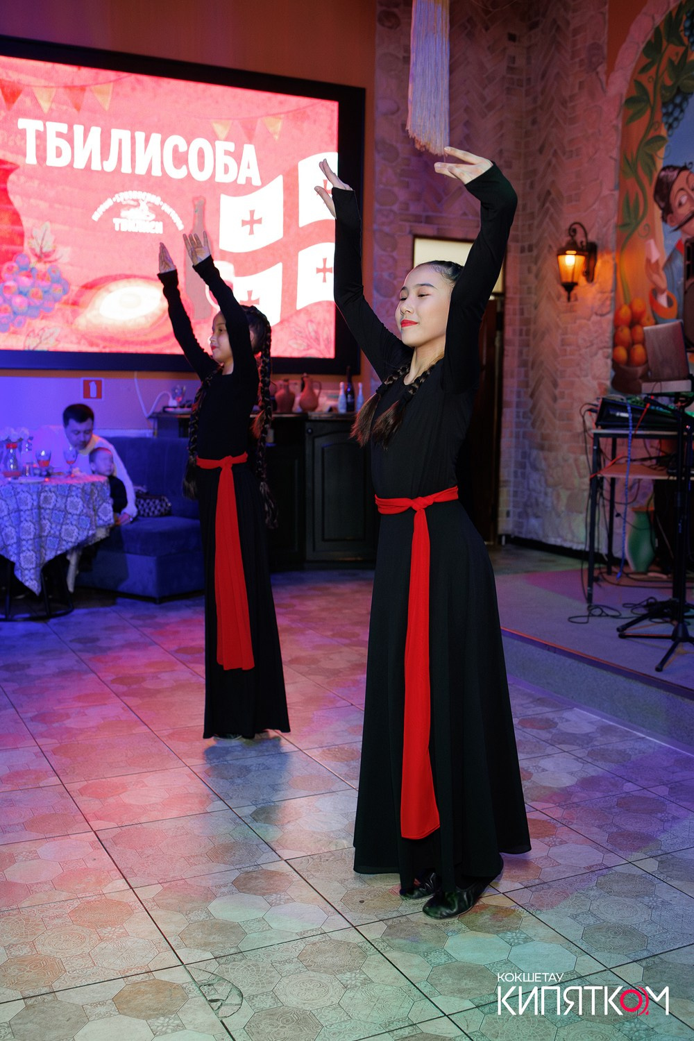 ТБИЛИСИ. КИПЯТКОМ КОКШЕТАУ