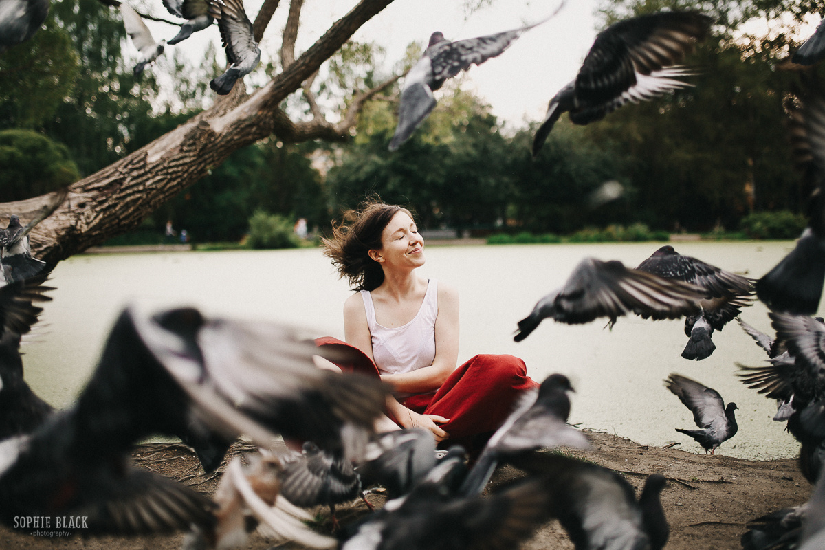 Алая птичка. Соня Черных (sophieblack)