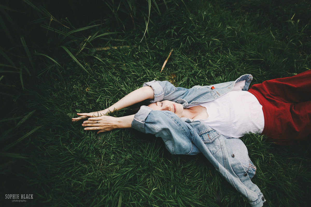 Алая птичка. Соня Черных (sophieblack)