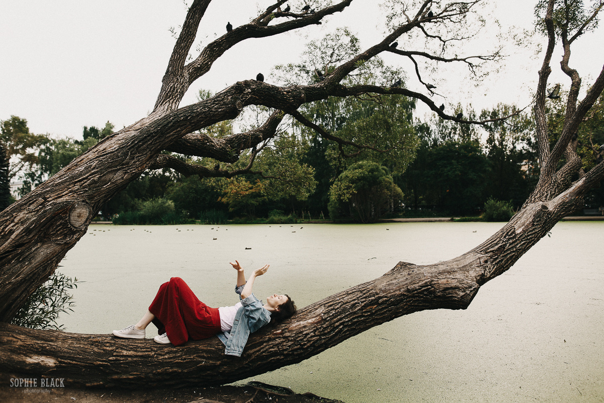 Алая птичка. Соня Черных (sophieblack)