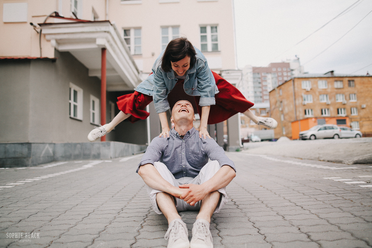 Алая птичка. Соня Черных (sophieblack)