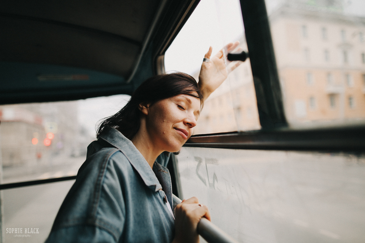 Алая птичка. Соня Черных (sophieblack)