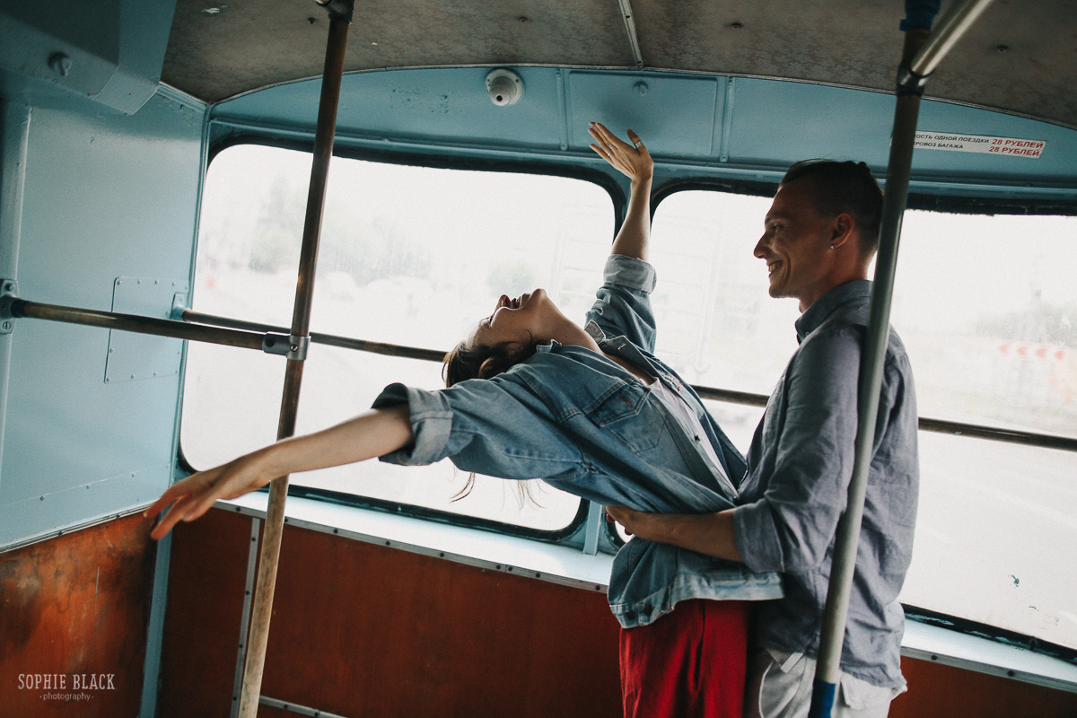 Алая птичка. Соня Черных (sophieblack)