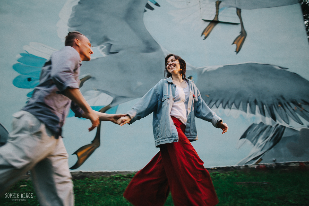 Алая птичка. Соня Черных (sophieblack)