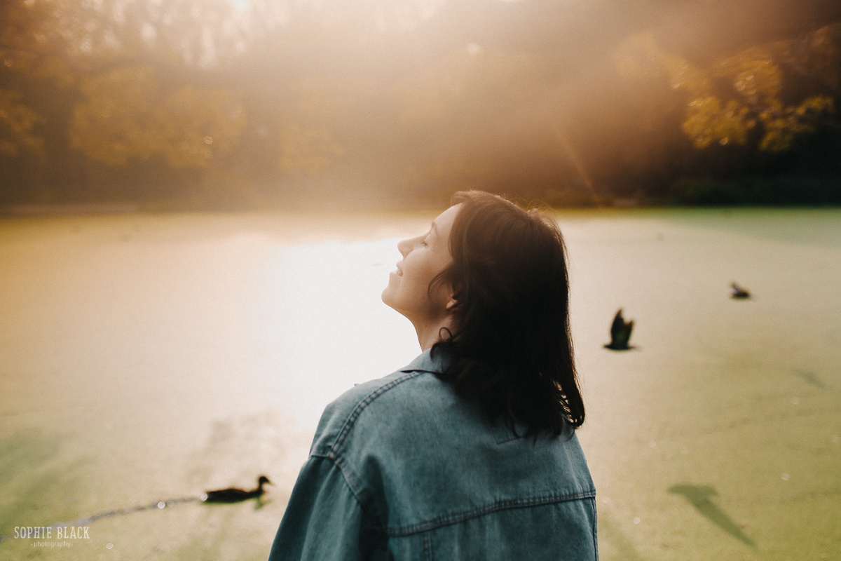 Алая птичка. Соня Черных (sophieblack)