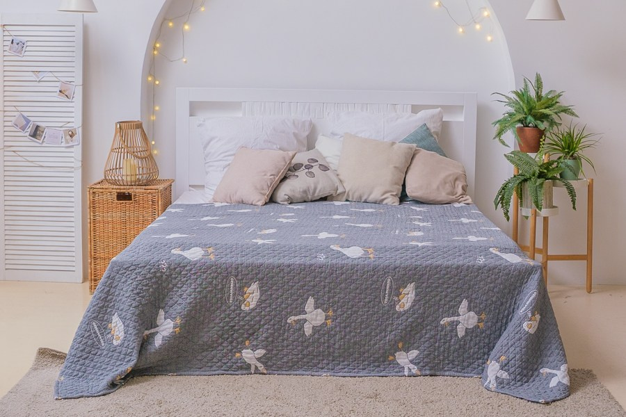 Съемка покрывал для маркетплейсов в СПб. Фотосессия для маркетплейсов