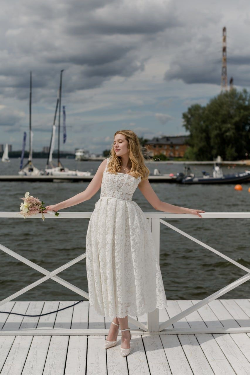 Свадебный образ макияж для невест Москве. СВАДЕБНЫЙ ВИЗАЖИСТ-СТИЛИСТ В МОСКВЕ ПРИЧЕСКИ МАКИЯЖ БРОВИ ВЫЕЗД