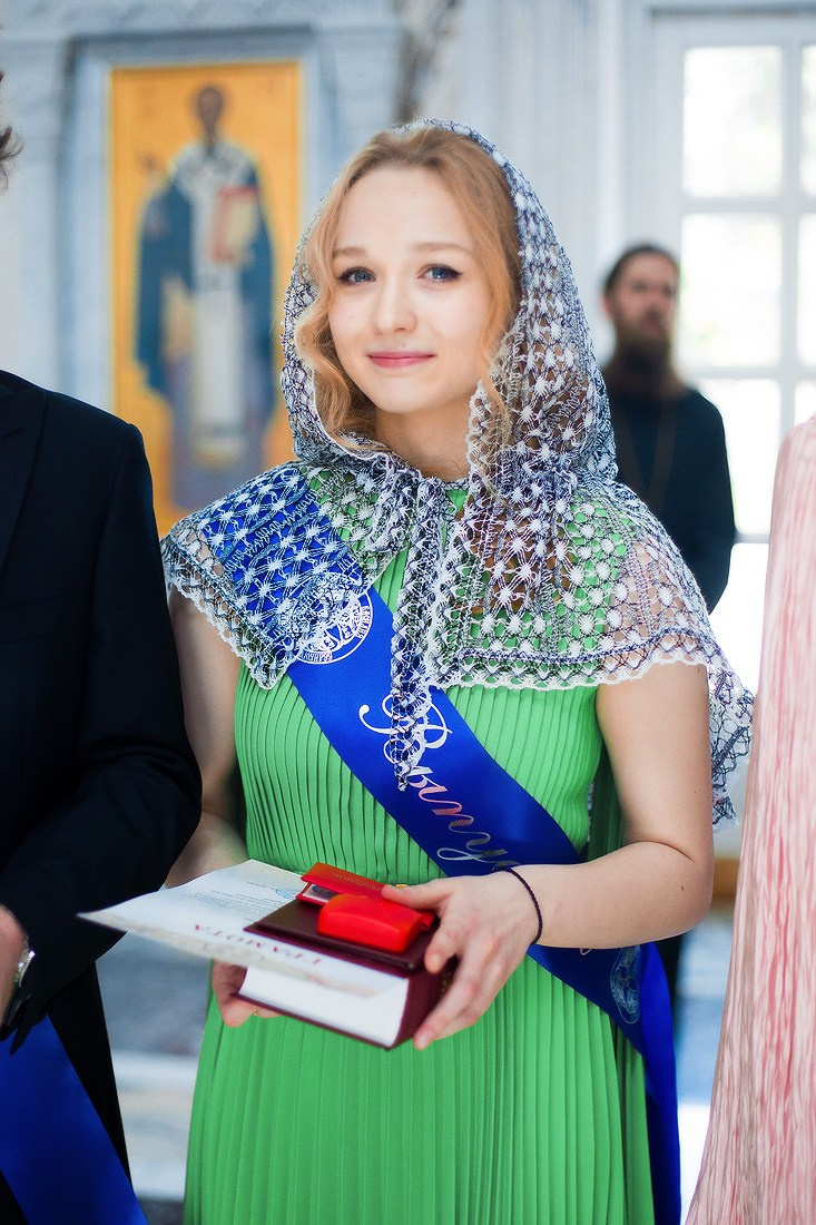 Выпускной в гимназии «Василиада». Репортажный фотограф Борис Геер