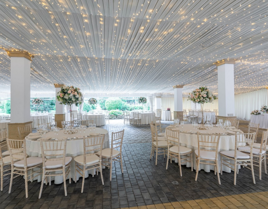 Площадка № 2-8. Свадебный организатор Москва