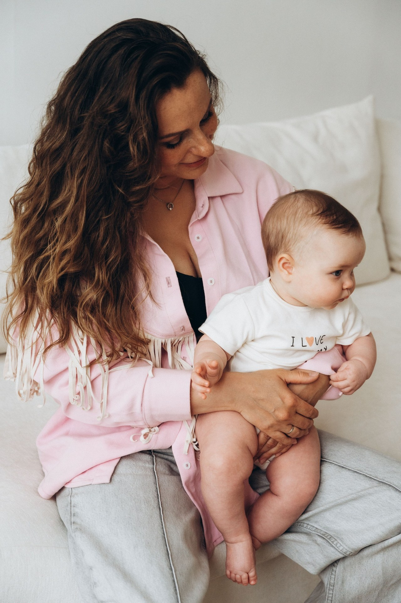 Отзывы о работе фотографа Ивановой Маргариты. Профессиональный фотограф беременности в СПБ. Стильные фотосессии беременности в стиле минимализм и классическая фотография