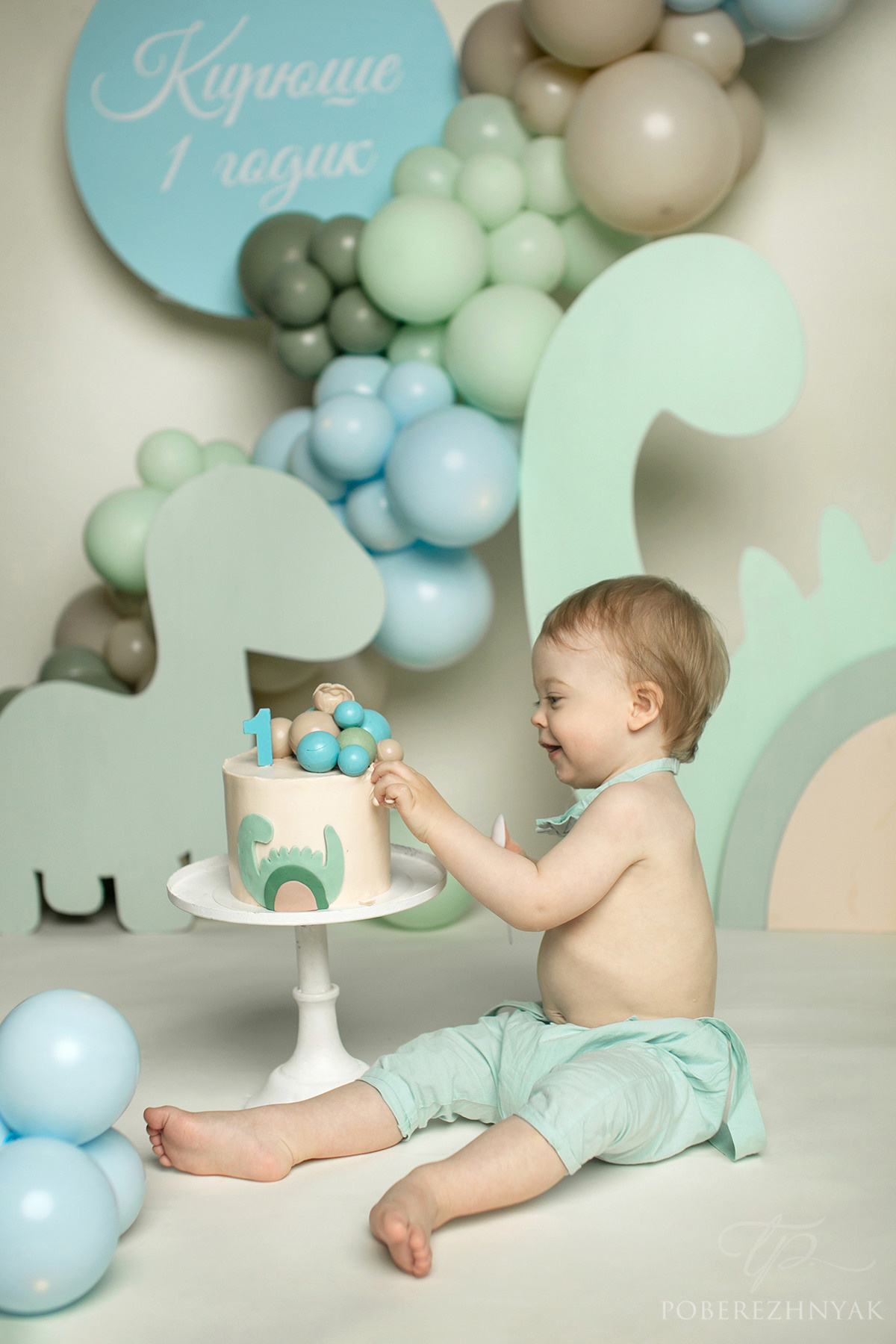 Годик Кирюша. Фотограф новорожденных во Владивостоке Татьяна Побережняк