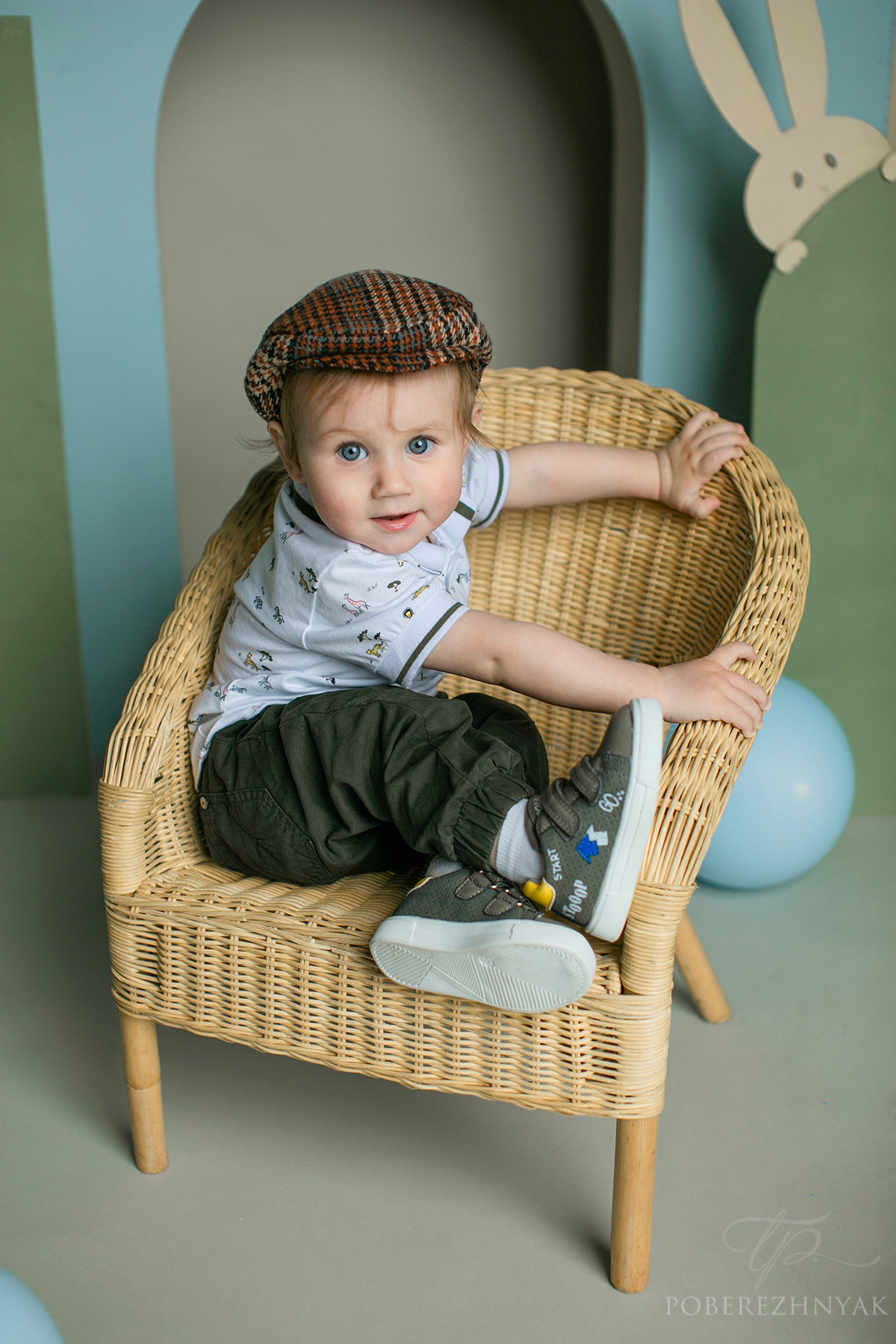 Годик Тимофею. Фотограф новорожденных во Владивостоке Татьяна Побережняк