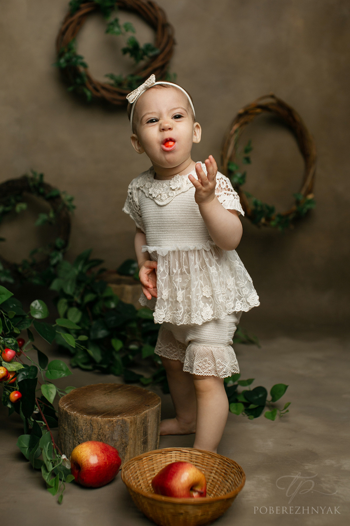 Годик Аглае и Марии. Фотограф новорожденных во Владивостоке Татьяна Побережняк