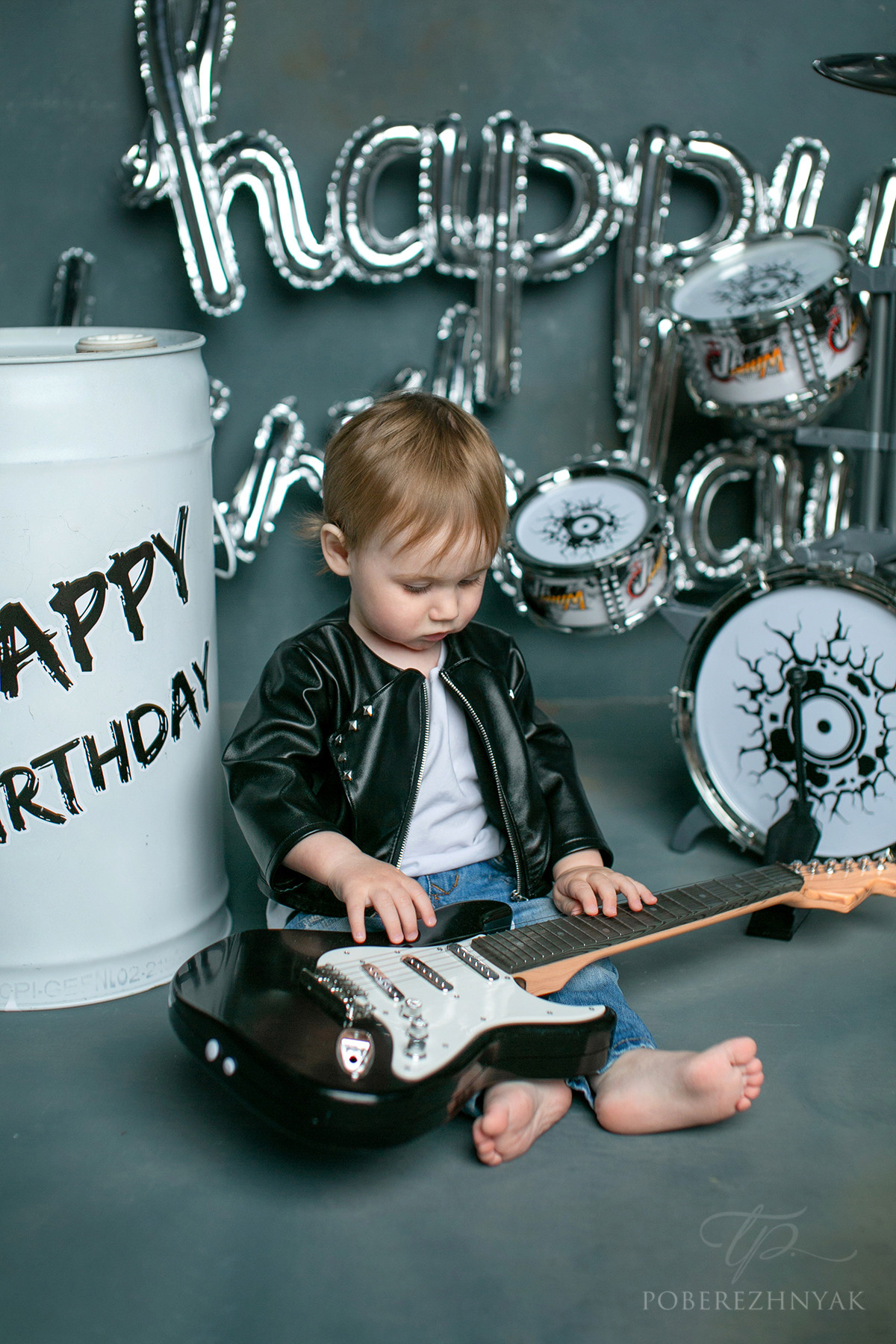 Годик Тимофею. Фотограф новорожденных во Владивостоке Татьяна Побережняк