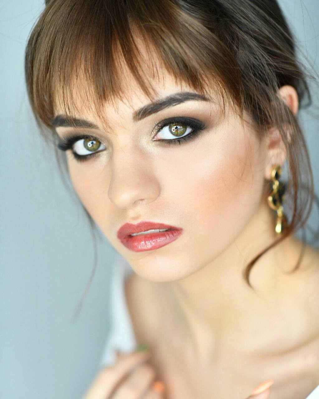 Свадебный стилист- визажист Валерия Гребень. Портфолио. Фотографии. Свадебный стилист, визажист в Серпухове, Москве