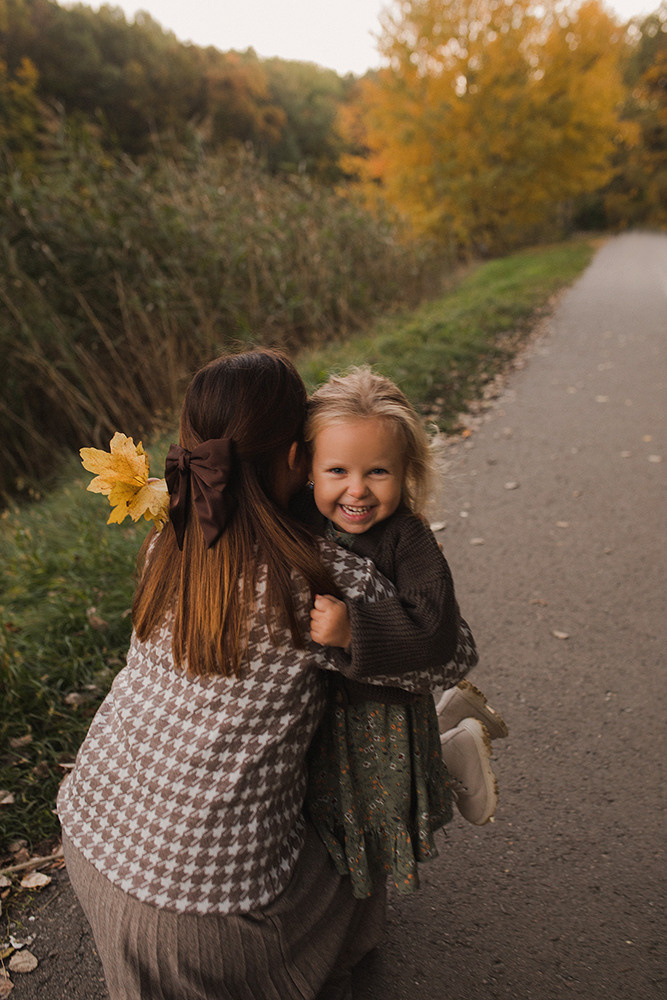 Мама Лера и милая Анюта. Свадебный и семейный фотограф в Белгороде Евгения Курочкина