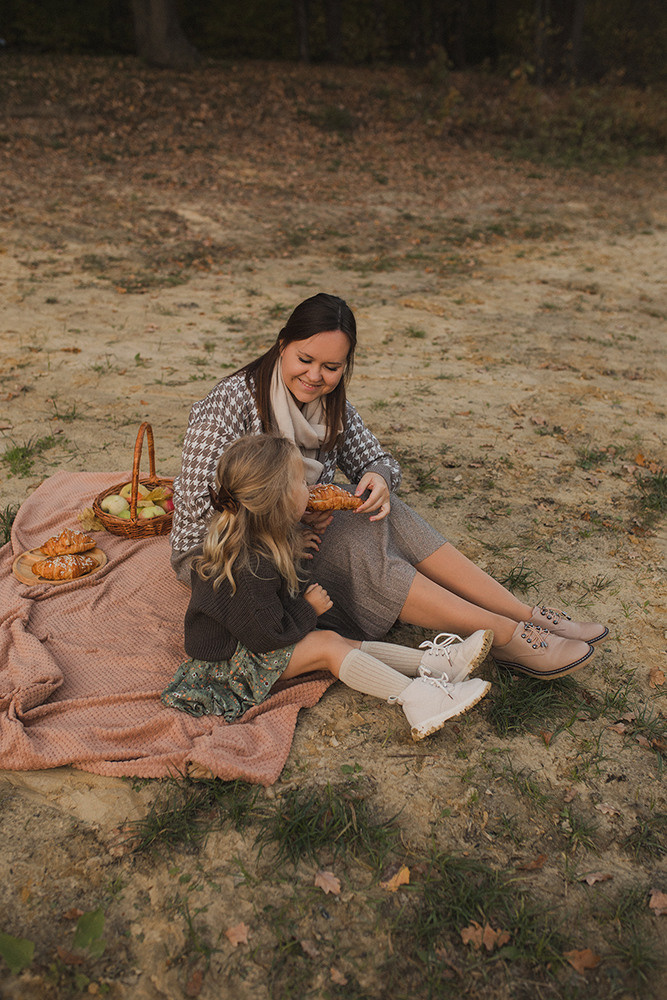 Мама Лера и милая Анюта. Свадебный и семейный фотограф в Белгороде Евгения Курочкина