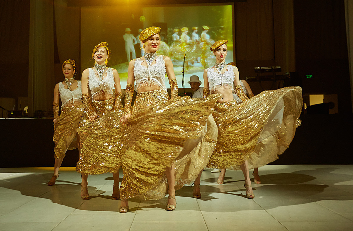 Фотосъёмка Нового года. Фотограф на праздник, корпоратив, День Рождения и Юбилей в г. Санкт-Петербурге Алексей Анкушев