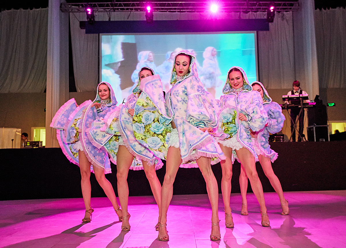 Фотосъёмка Нового года. Фотограф на праздник, корпоратив, День Рождения и Юбилей в г. Санкт-Петербурге Алексей Анкушев