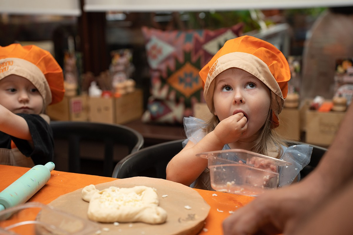 Кулинарный мастер-класс в «Пхали-Хинкали». Фотограф Мария Ковкова