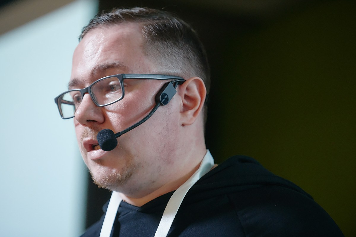 Митап в Avito. Репортажный фотограф в Москве Вадим Францев