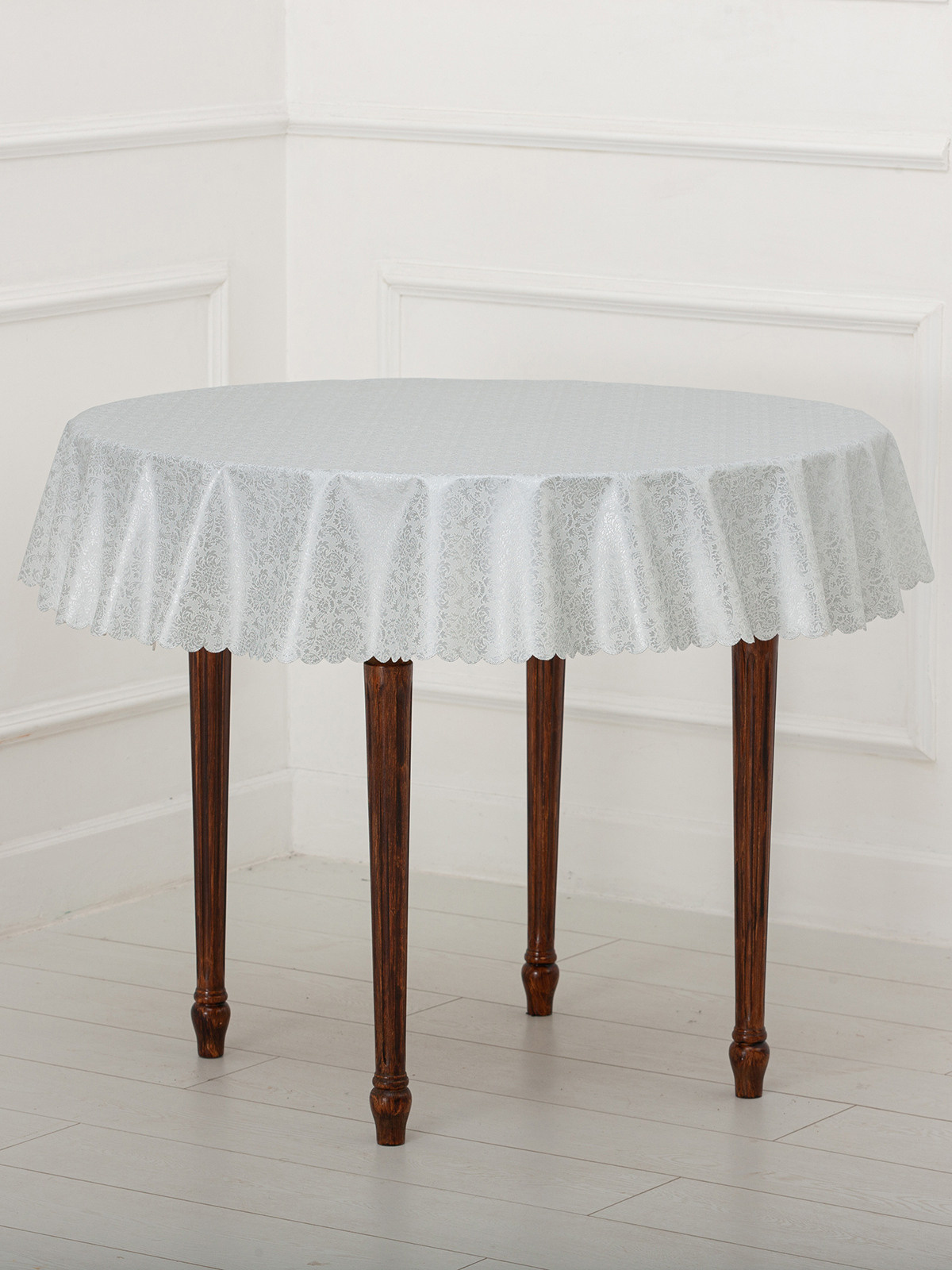 Съёмка скатерти в фотостудии. Сборные фотосъёмки в Москве. фотосессии одежды.фотограф