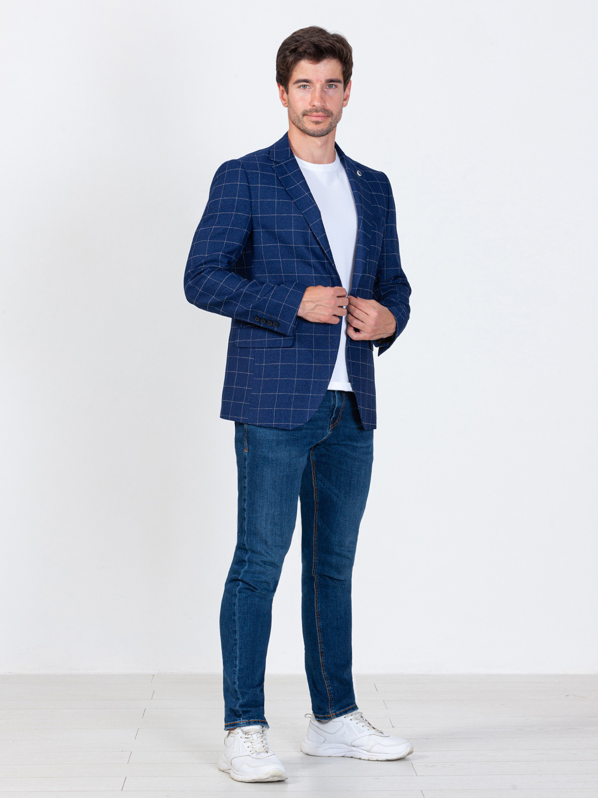 Фотосъемка карточки мужской пиджак. Сборные фотосъёмки в Москве. фотосессии одежды.фотограф