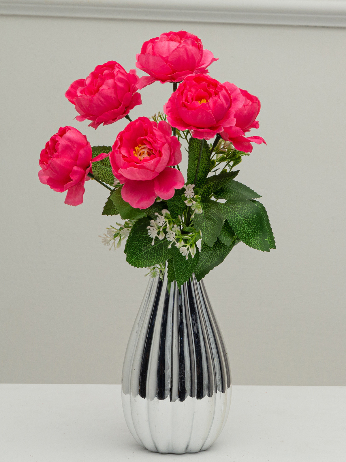 Цветы. Сборные фотосъёмки в Москве. фотосессии одежды.фотограф