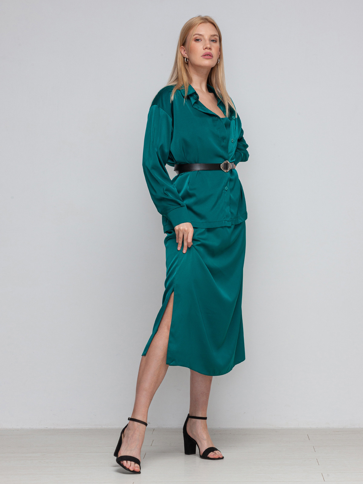 Платья на модели. Сборные фотосъёмки в Москве. фотосессии одежды.фотограф