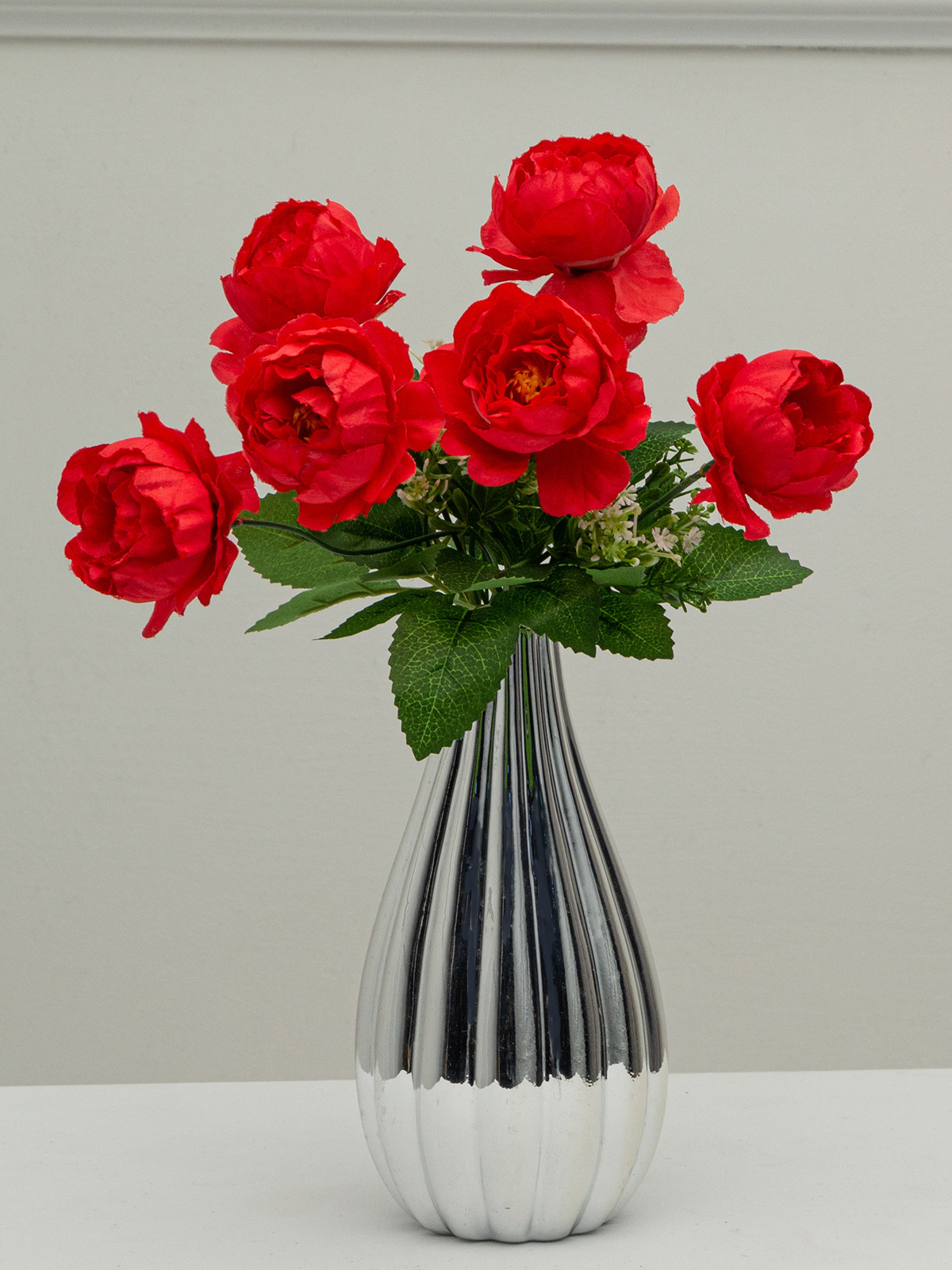 Цветы. Сборные фотосъёмки в Москве. фотосессии одежды.фотограф