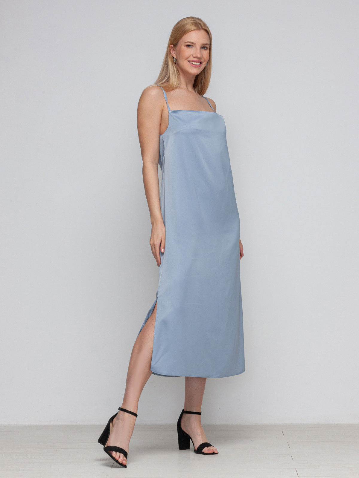 Платья на модели. Сборные фотосъёмки в Москве. фотосессии одежды.фотограф