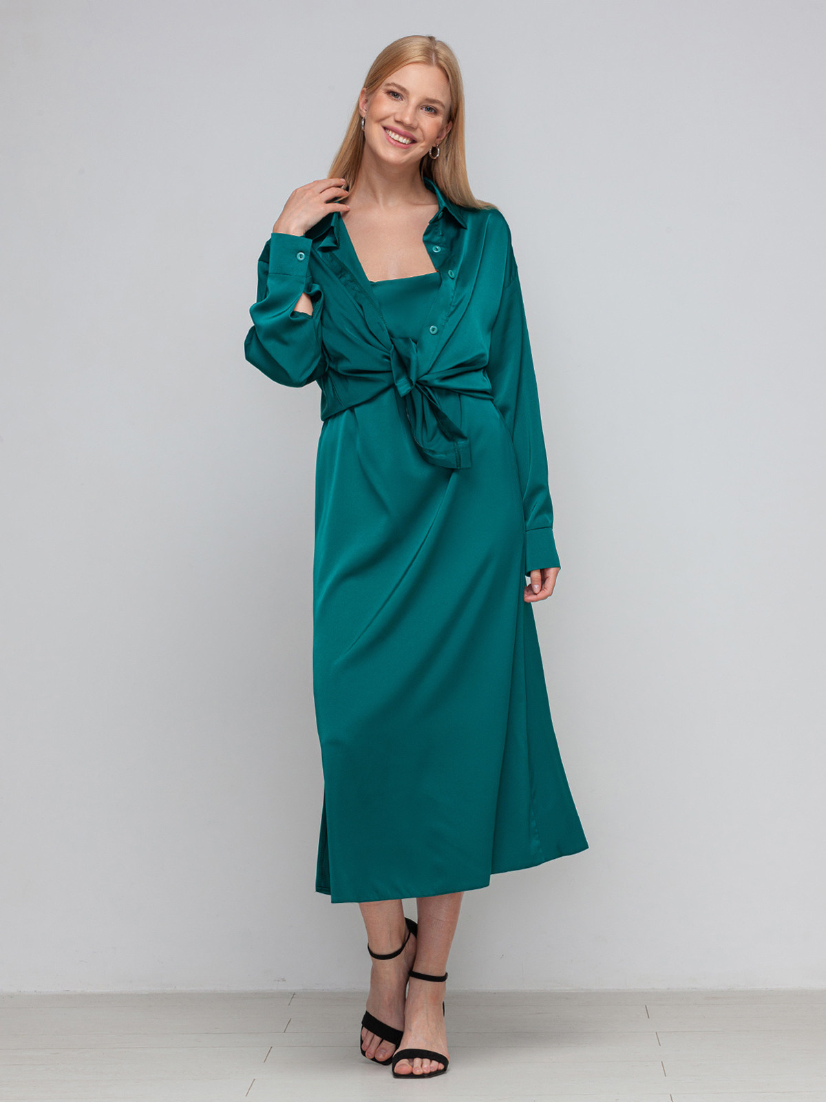 Платья на модели. Сборные фотосъёмки в Москве. фотосессии одежды.фотограф