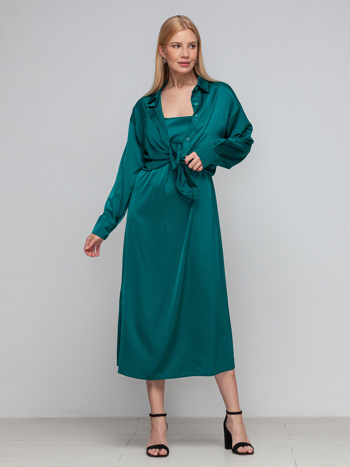 Платья на модели. Сборные фотосъёмки в Москве. фотосессии одежды.фотограф