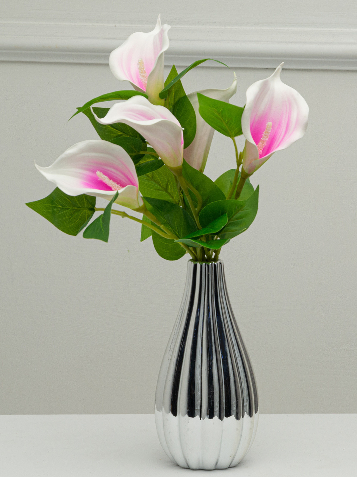 Цветы. Сборные фотосъёмки в Москве. фотосессии одежды.фотограф