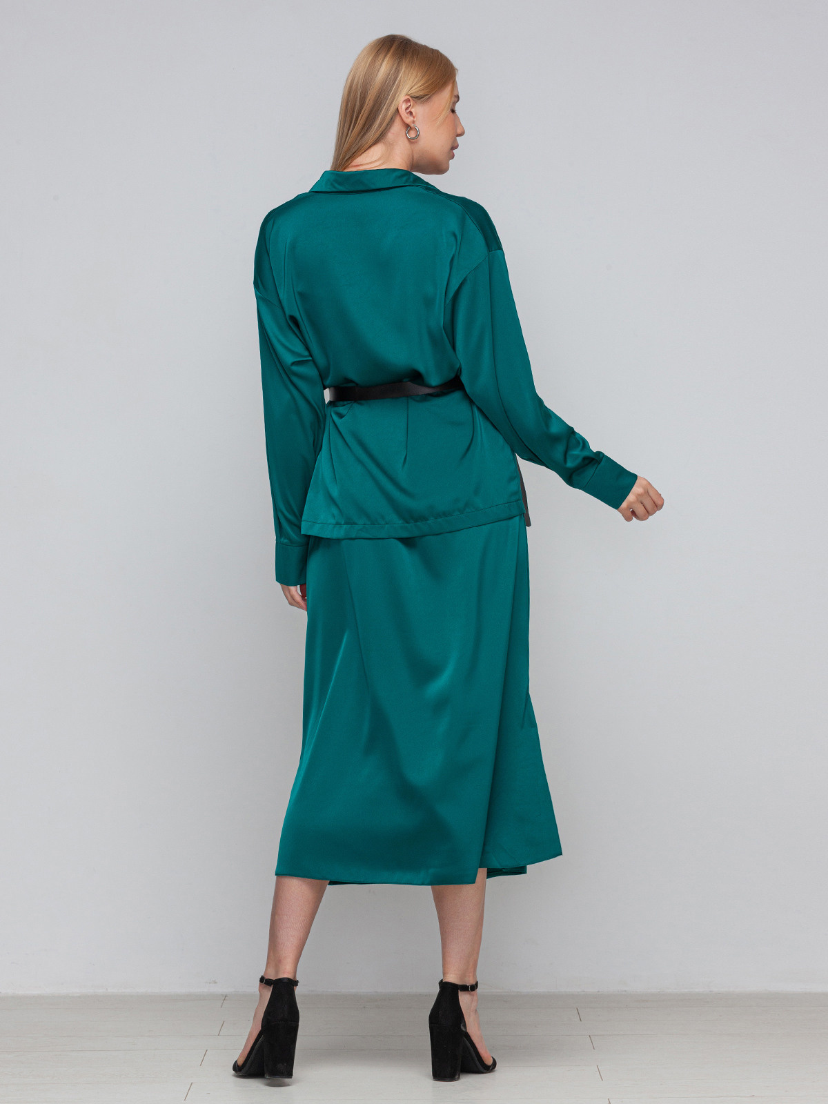 Платья на модели. Сборные фотосъёмки в Москве. фотосессии одежды.фотограф