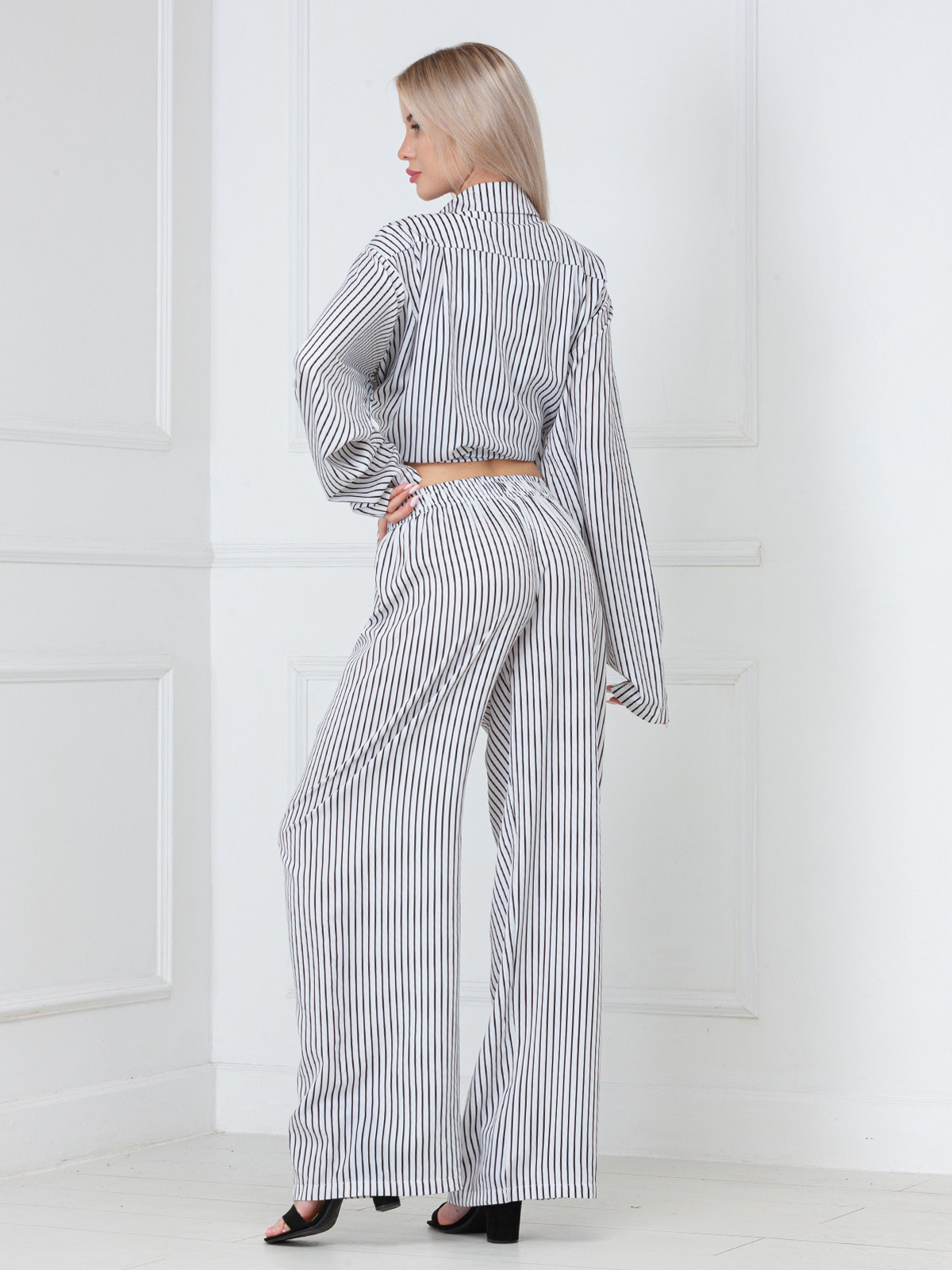 Фотосъёмка платьев и костюмов. Сборные фотосъёмки в Москве. фотосессии одежды.фотограф