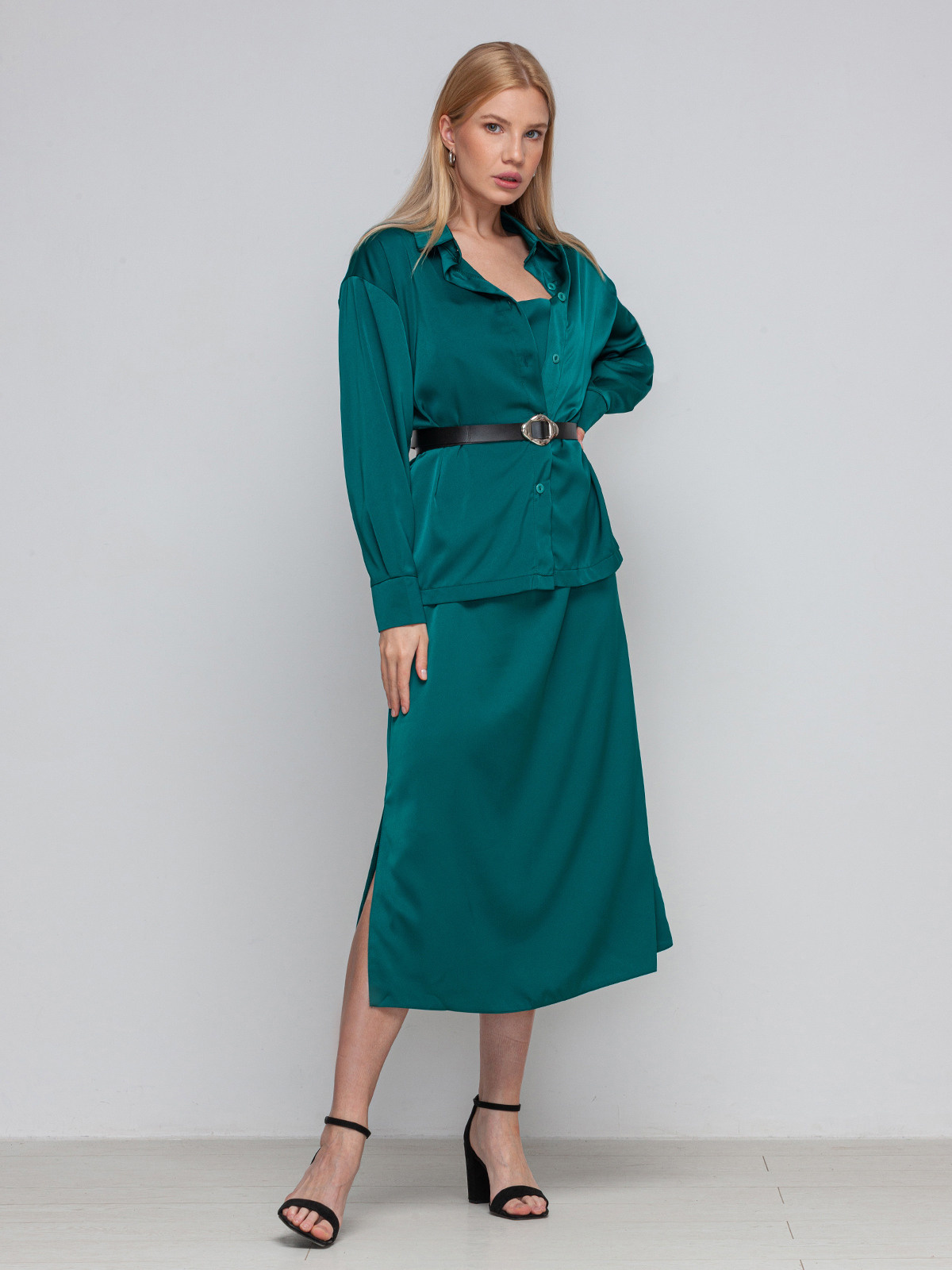 Платья на модели. Сборные фотосъёмки в Москве. фотосессии одежды.фотограф