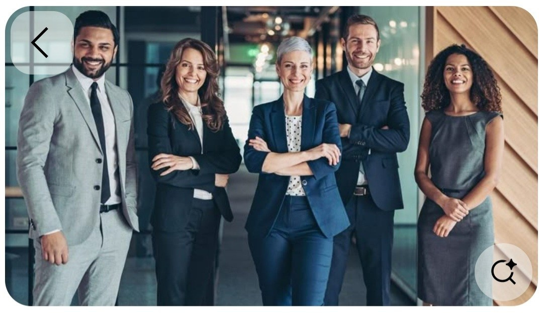 Деловой контент в городской среде. Фотограф в Екатеринбурге Переверзева Анна