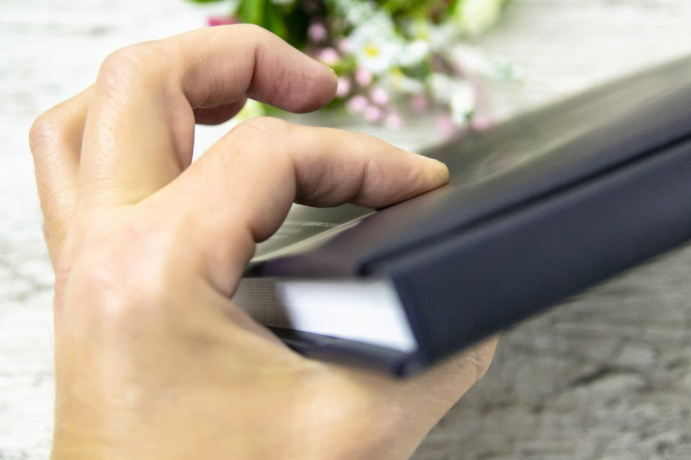 Новорожденный. Фотограф Тимур Биктимеров: портреты, репортажи, фотокниги