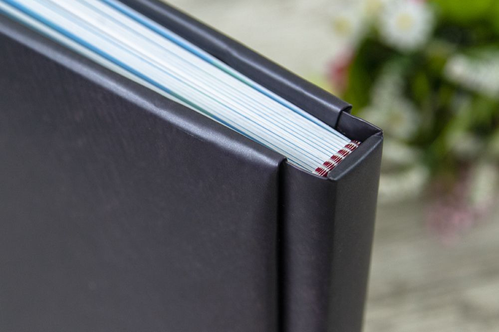 Новорожденный. Фотограф Тимур Биктимеров: портреты, репортажи, фотокниги