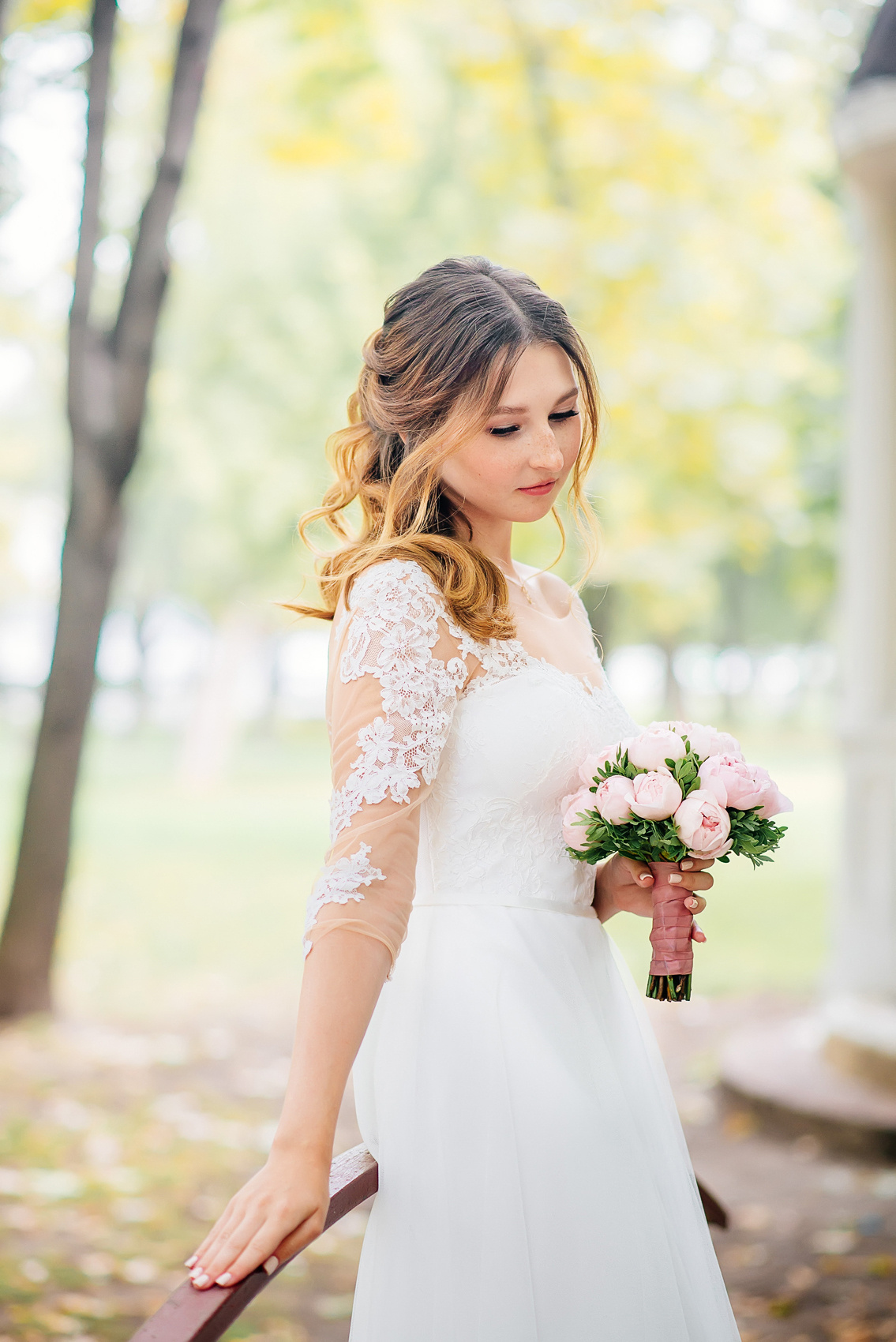 Свадебная фотосессия в Коломенском. Семейный и свадебный фотограф Семенова Инна