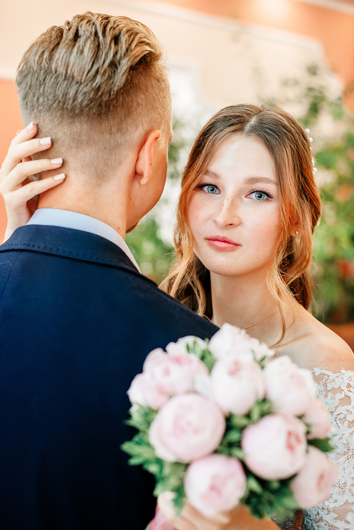 Свадебная фотосессия в Коломенском. Семейный и свадебный фотограф Семенова Инна