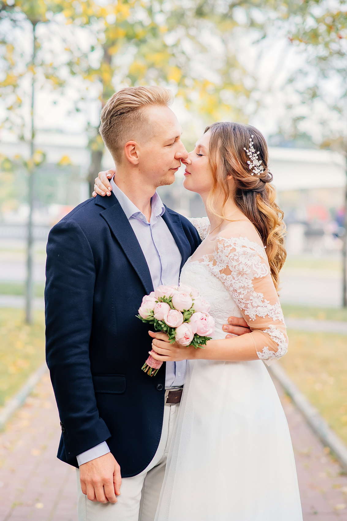 Свадебная фотосессия в Коломенском. Семейный и свадебный фотограф Семенова Инна