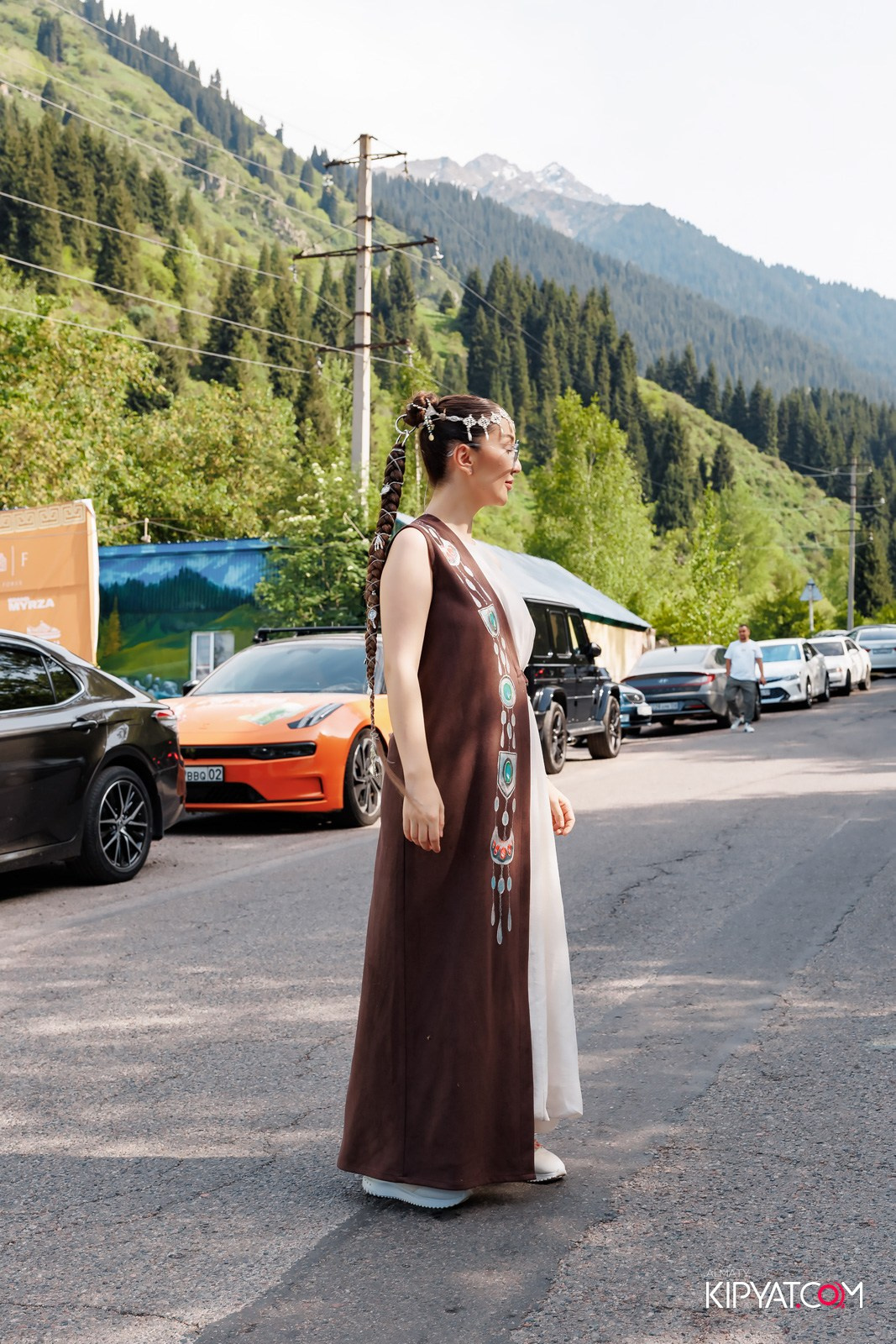 KANG REN TANG. КИПЯТКОМ АЛМАТЫ!