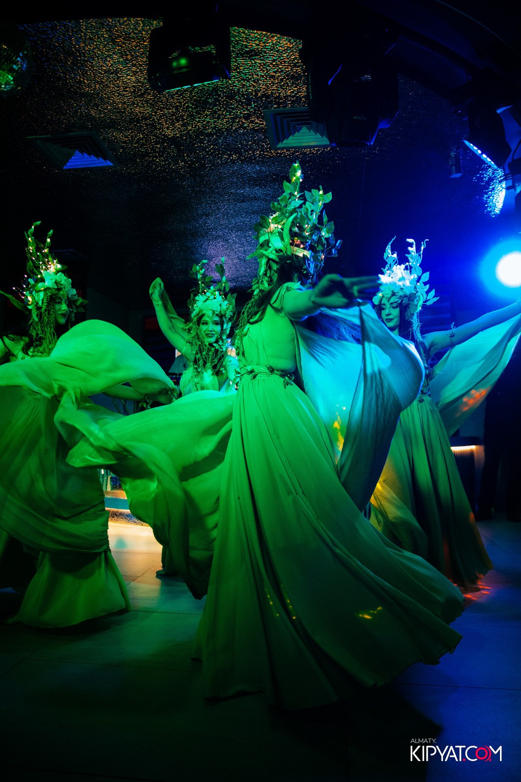 FORT FERNYI. КИПЯТКОМ АЛМАТЫ!