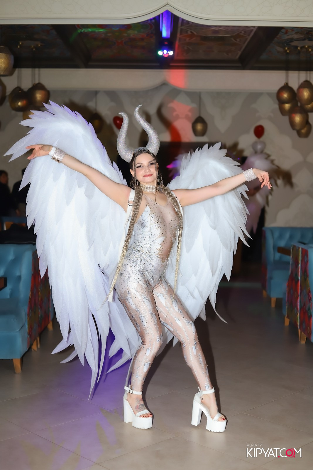 РЕСТОРАН PAVLIN MAVLIN. КИПЯТКОМ АЛМАТЫ!