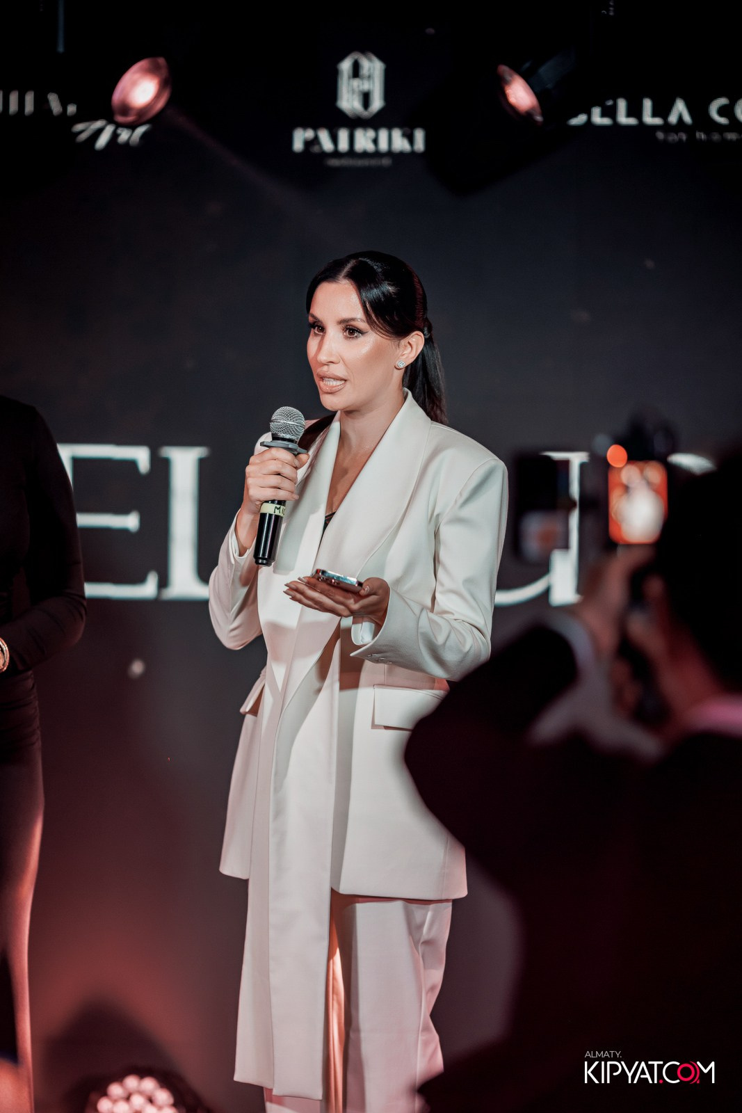 ПРЕЗЕНТАЦИЯ ЖУРНАЛА «VELLURE». КИПЯТКОМ АЛМАТЫ!